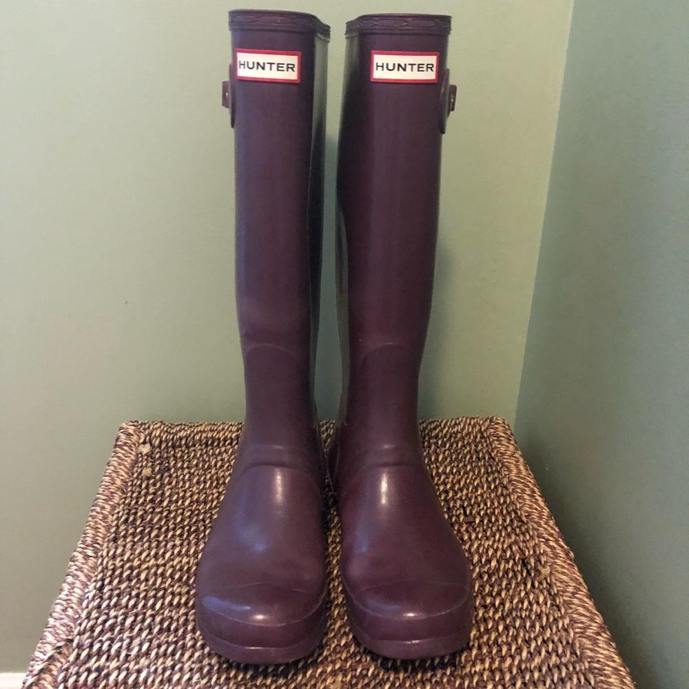 Hunter rain boots - tall purple original gloss Sz7